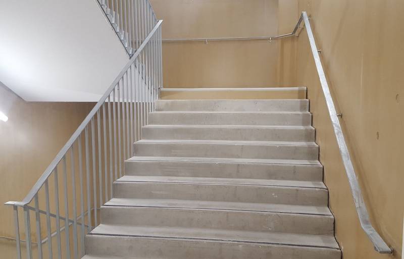 Fabrication et pose d'un garde-corps sur mesure à Valence (Drôme)