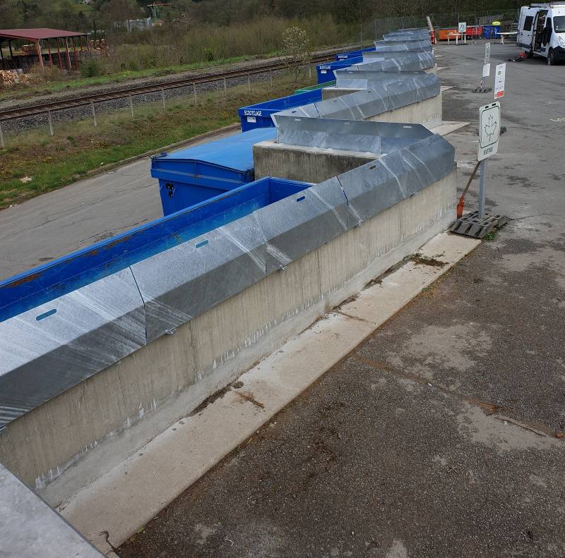 Fabrication sur mesure de trappes et bavettes à Fleureux sur l'Arbresle