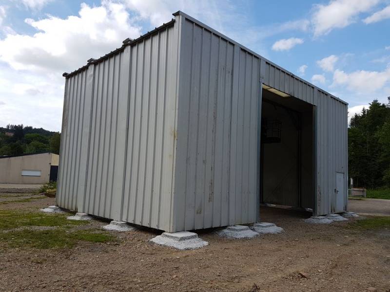 Fourniture et pose d'un bâtiment préfabriqué dans le Beaujolais vert
