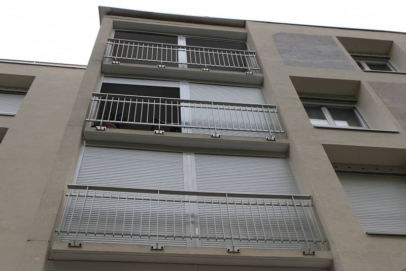 Création, fabrication et pose d'un garde-corps en aluminium à Villefranche sur Saône