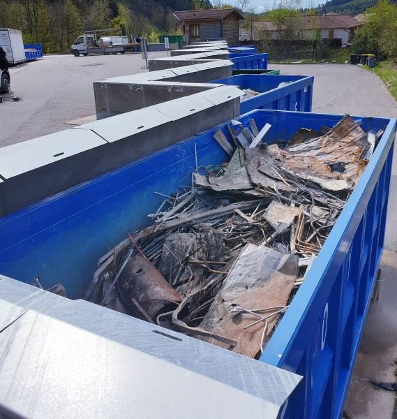 Fabrication sur mesure de trappes et bavettes à Fleureux sur l'Arbresle