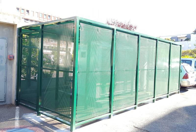 Fabrication de parevues sur mesure à Lyon