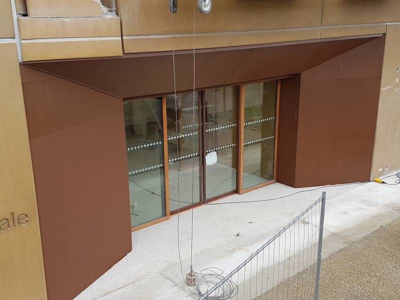 Fabrication et pose de vêtures sur mesure à Valence (26)