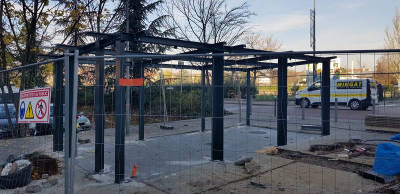 Réalisation de 6 locaux poubelles en structure métallique dans une résidence à Pierre Bénite