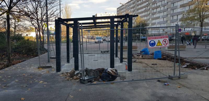 Réalisation de 6 locaux poubelles en structure métallique dans une résidence à Pierre Bénite