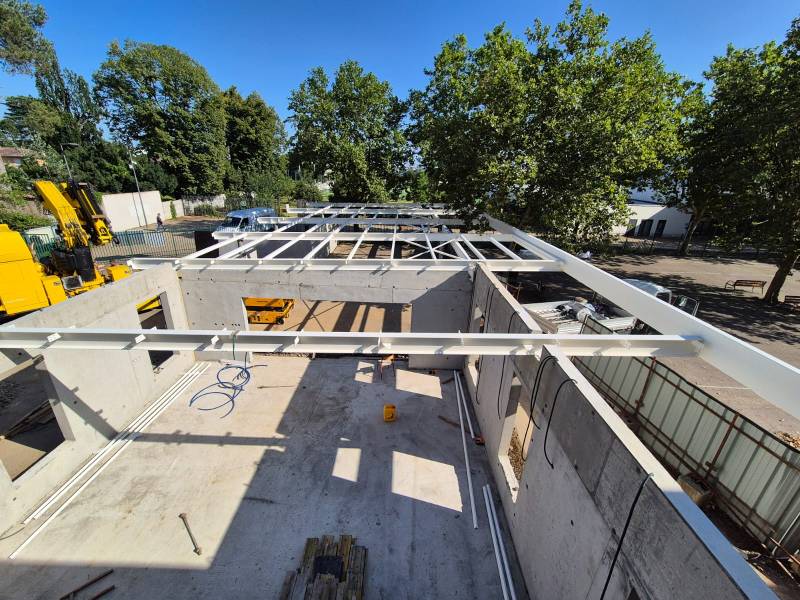 Fabrication de charpente métallique sur mesure à Ecully